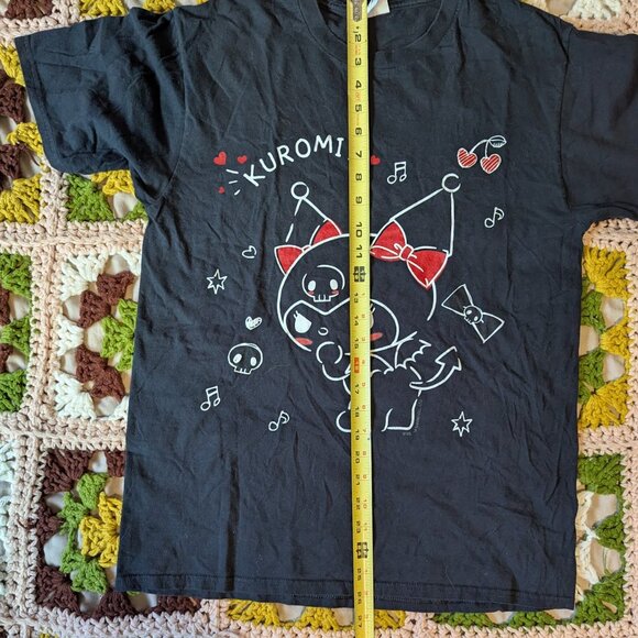 Sanrio Kuromi Graphic Tee Shirt Size Medium Hello Kitty - Picture 5 of 6